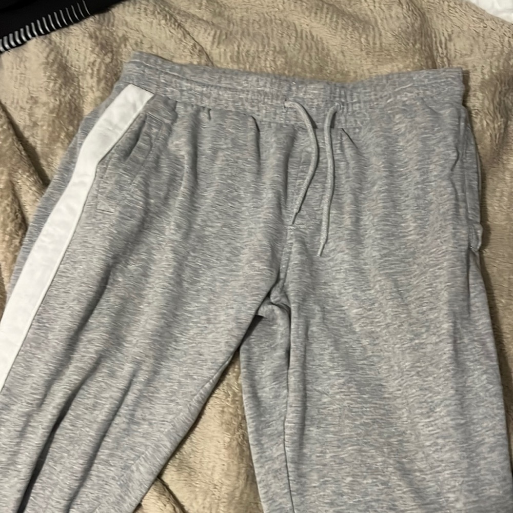 H&m sweats